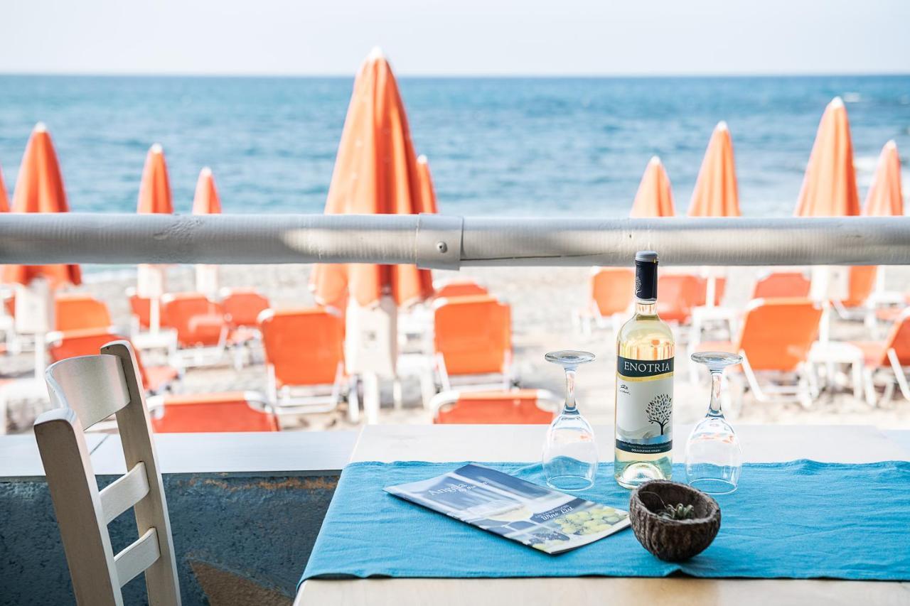 Angela Beach Apart otel Platanés Dış mekan fotoğraf
