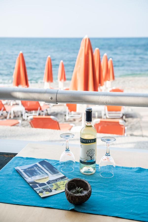 Angela Beach Apart otel Platanés Dış mekan fotoğraf