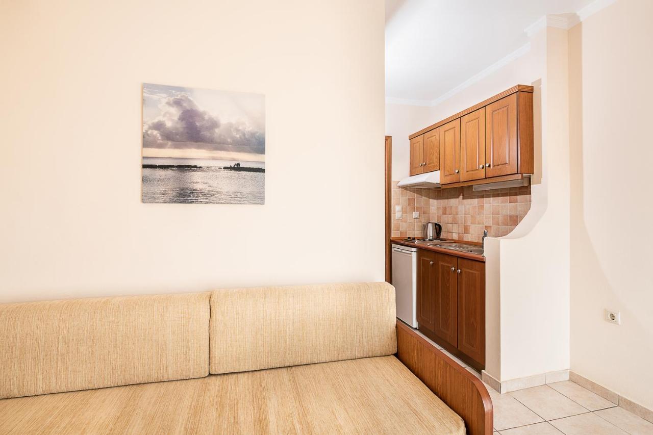 Angela Beach Apart otel Platanés Dış mekan fotoğraf