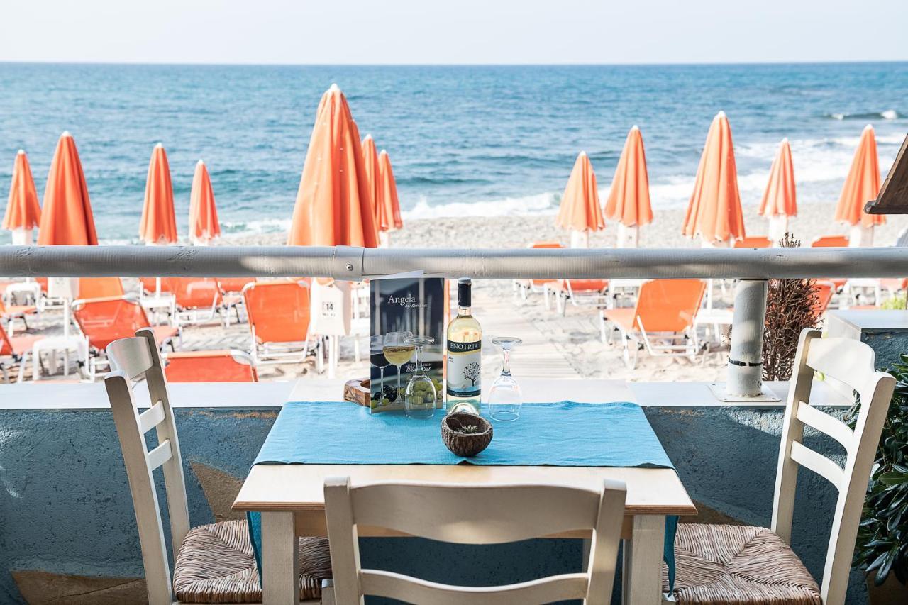 Angela Beach Apart otel Platanés Dış mekan fotoğraf